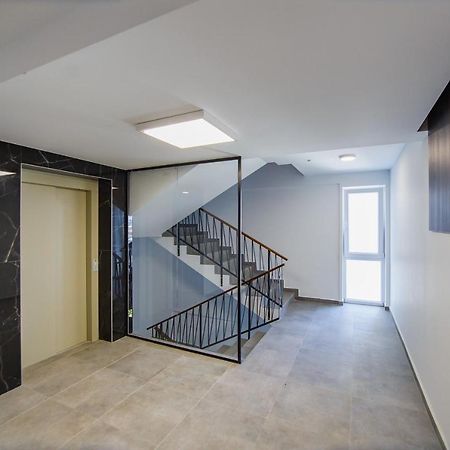 Duo Vibe Apartment 拉迪亚 外观 照片