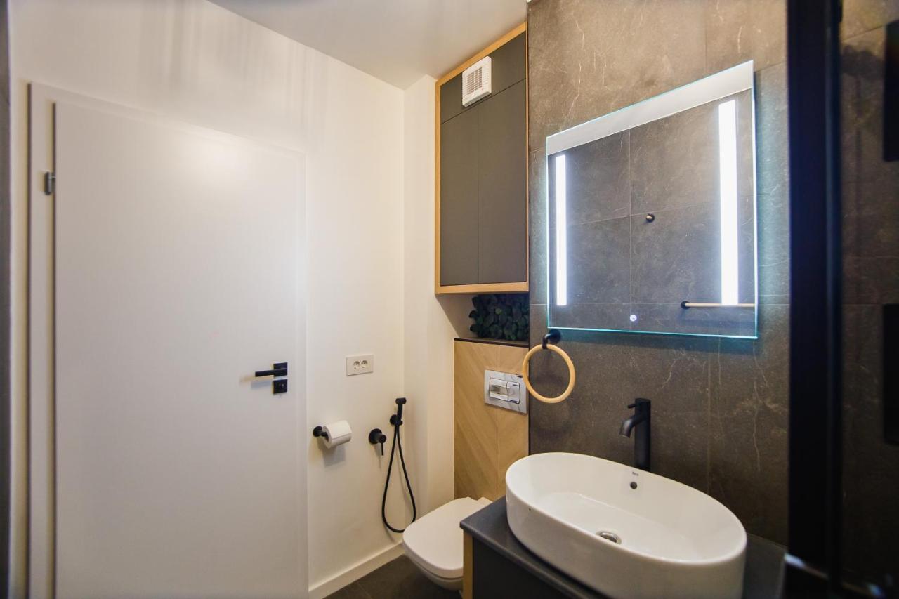 Duo Vibe Apartment 拉迪亚 外观 照片